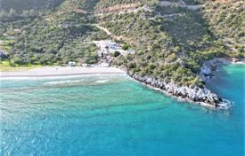Two-storey villa on the first line from the beach in Tyros, Peloponnese, Greece for 1,500,000 €