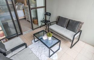 2-bedroom apartment in Etobicoke for C$767,000