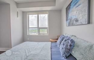 4-bedroom apartment in Etobicoke for C$789,000