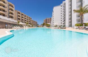 2-bedroom apartment 75 m² in Playa Paraiso for 475,000 €