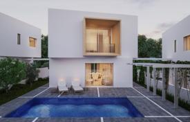 Luxury residence at 200 meters from the sea, close to the center of Paphos, Chloraka, Cyprus for From $771,000