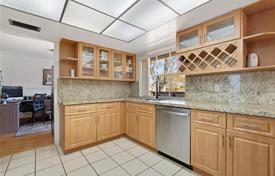 4-bedrooms townhome 196 m² in Miramar (USA), USA for $550,000
