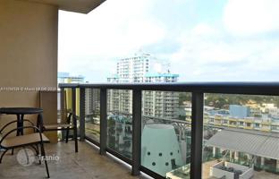 2-bedroom apartments in condo 120 m² in Miami Beach for $547,000