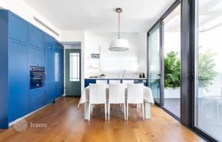 3-bedroom penthouse 75 m² in Tel Aviv for $2,552,000