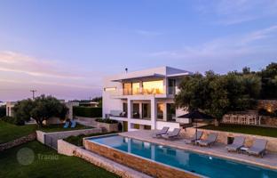 5-bedroom villa in Plaka (Chania) for 3,650,000 €