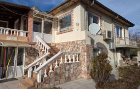 Cottage with a landscaped plot, in the town of Byala, 1 km from the sea for 155,000 €