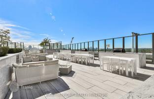 5-bedroom apartment in Soudan Avenue for C$1,176,000