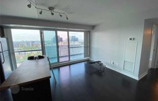 5-bedroom apartment in Western Battery Road for C$817,000