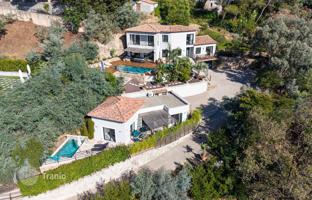 5-bedroom villa in Vallauris for 2,200,000 €