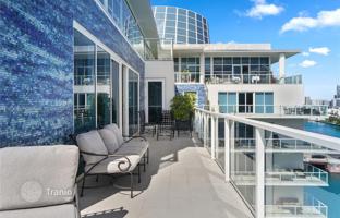 3-bedroom apartments in condo 205 m² in Miami Beach for $2,995,000