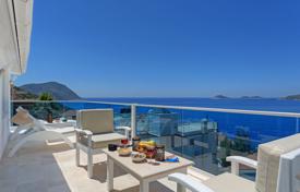 Luxury villa with 180-degree sea views, just 100 meters away from the famous Kalamar Beach Club for $726,000