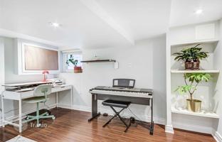 3-bedroom townhouse in Pape Avenue for C$1,498,000
