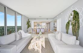 Condo – North Miami Beach, Florida, USA for $1,100,000