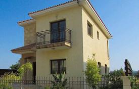 Three bedroom villa in Limassol, Pyrgos for 250,000 €