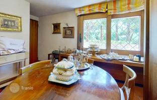 5-bedroom villa 344 m² in San Miniato for 1,800,000 €
