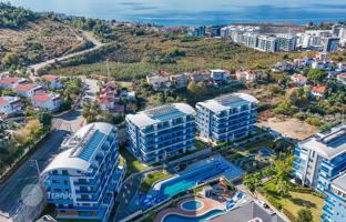 2-bedroom penthouse 350 m² in Kargicak for 23,877,000 TRY