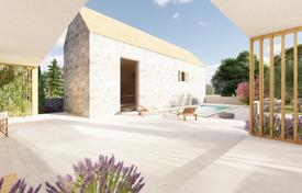 6-bedrooms townhome 440 m² in Vrsine, Croatia for 780,000 €