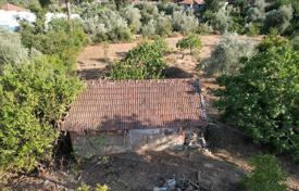 Detached Stone House, Warehouse and Land in Kaş Doğantaş for 76,000 €