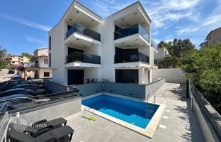 3-bedroom apartment 72 m² in Vrboska for 277,000 €