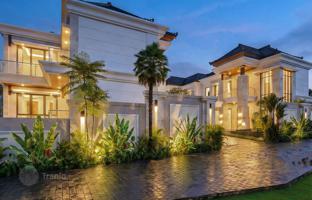 4-bedroom villa 200 m² in Ubud for $328,000