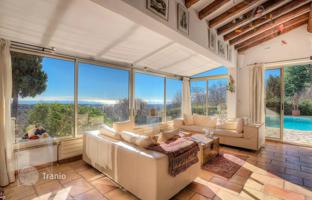 5-bedroom villa in Tourrettes-sur-Loup for 1,750,000 €