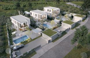 Land plot 841 m² in Pomer for 366,000 €