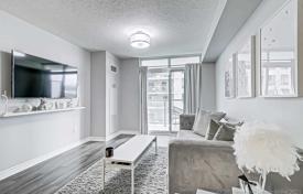 Apartment – Lansdowne Avenue, Old Toronto, Toronto,  Ontario,   Canada for C$916,000
