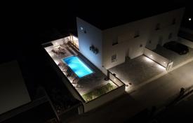 ZADAR, VIR — Fully furnished semi-detached villa with pool 6 minutes from the beach! for 415,000 €