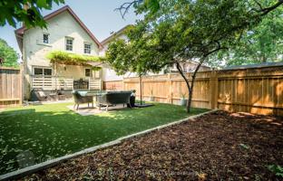 7-bedroom house in Old Toronto for C$2,147,000