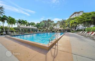 2-bedroom apartments in condo 114 m² in Pompano Beach for $269,000