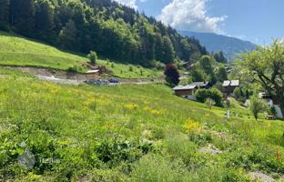 Land plot in Morzine for 2,183,000 €