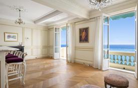 Waterfront Belle Epoque apartment for 3,490,000 €