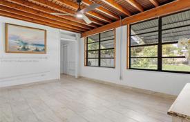 Townhome – Hollywood, Florida, USA for $469,000