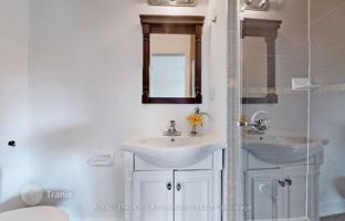 12-bedroom house in Scarborough for C$2,579,000