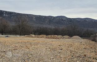 Land plot 2,106 m² in Novi Vinodolski for 344,000 €