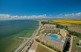 Apartment with sea view and pool for 80,000 €
