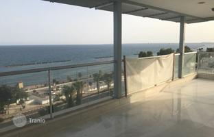 4-bedroom penthouse 221 m² in Limassol for 2,000,000 €