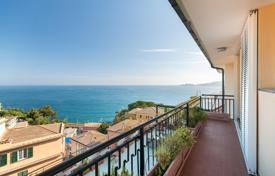 Elite duplex penthouse with a jacuzzi and panoramic sea views, Zoagli, Italy for 1,650,000 €