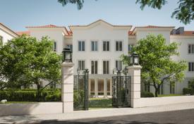 Duplex apartment with 2 terraces, Lisbon, Portugal for 1,520,000 €