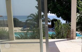 3-bedroom apartment 253 m² in Agios Tychonas for 1,800,000 €