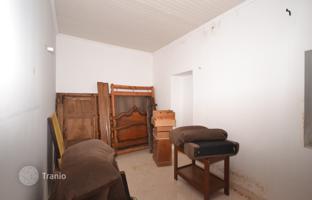 4-room villa 109 m² in Loule for 630,000 €