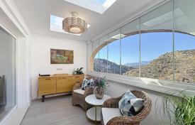Spectacular renovated penthouse with panoramic views in Pueblo Montecala, Cumbre del Sol, Spain for 199,000 €