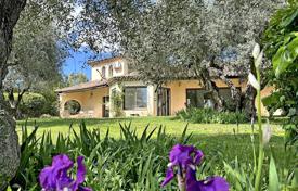 Villa – Roquefort-les-Pins, Côte d'Azur (French Riviera), France for 1,490,000 €