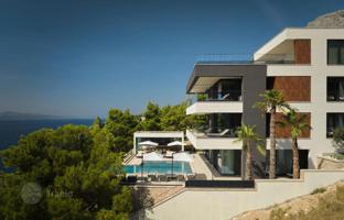 8-bedroom villa 800 m² in Split-Dalmatia County. Price on request