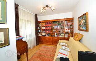 6-room house 250 m² in Bucharest for 500,000 €