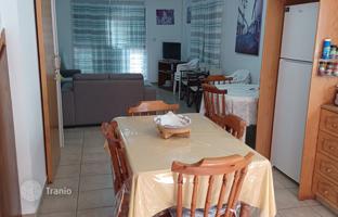 2-bedroom villa 88 m² in Larnaca for 450,000 €