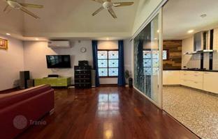 5-bedroom villa 300 m² in Pattaya for $367,000