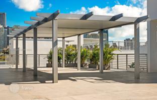 4-bedroom apartments in condo 188 m² in Miami for $1,300,000