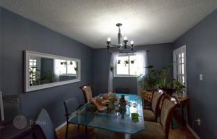 9-bedroom house in Scarborough for C$1,776,000