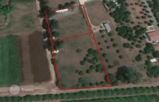 Land plot 3,340 m² in Zakaki for 2,000,000 €